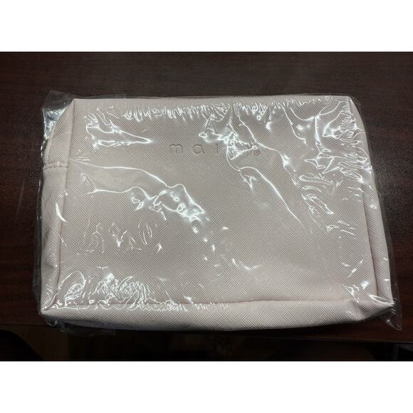 NEW Mally Wake Up Your Makeup Beauty Pink Cosmetics Make Up Zipper Close Bag - Picture 2 of 9